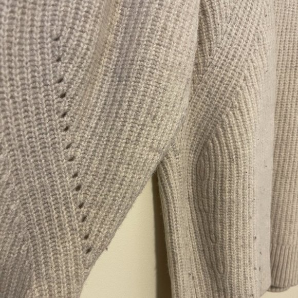 TNA Golden Sweater - Picture 3 of 6